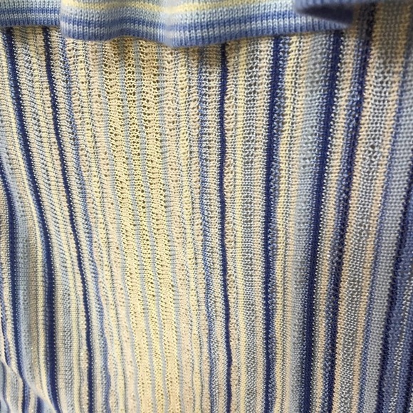 White House Black Market Blue and Silver Blouse - Picture 14 of 16